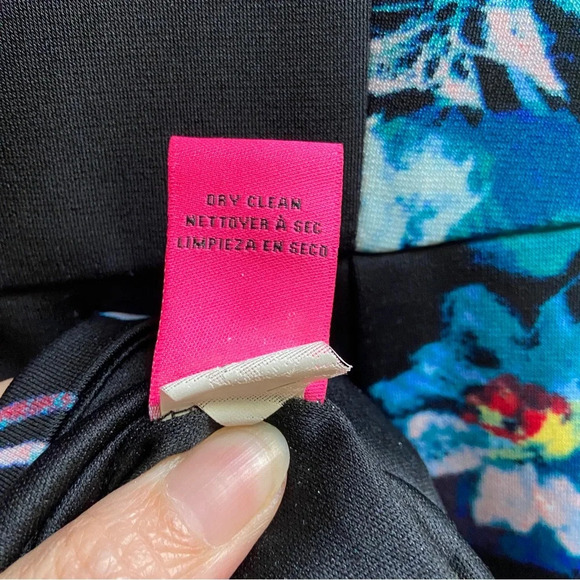 Betsey Johnson Black Floral Midi short sleeve Dress Sz 4 - Picture 11 of 15